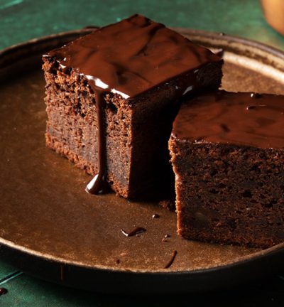 Shipping Chocolate: The Story of Carl the Snowman